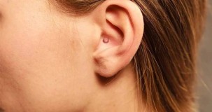 Kulak içinde iltihaplı sivilceler neden çıkar?